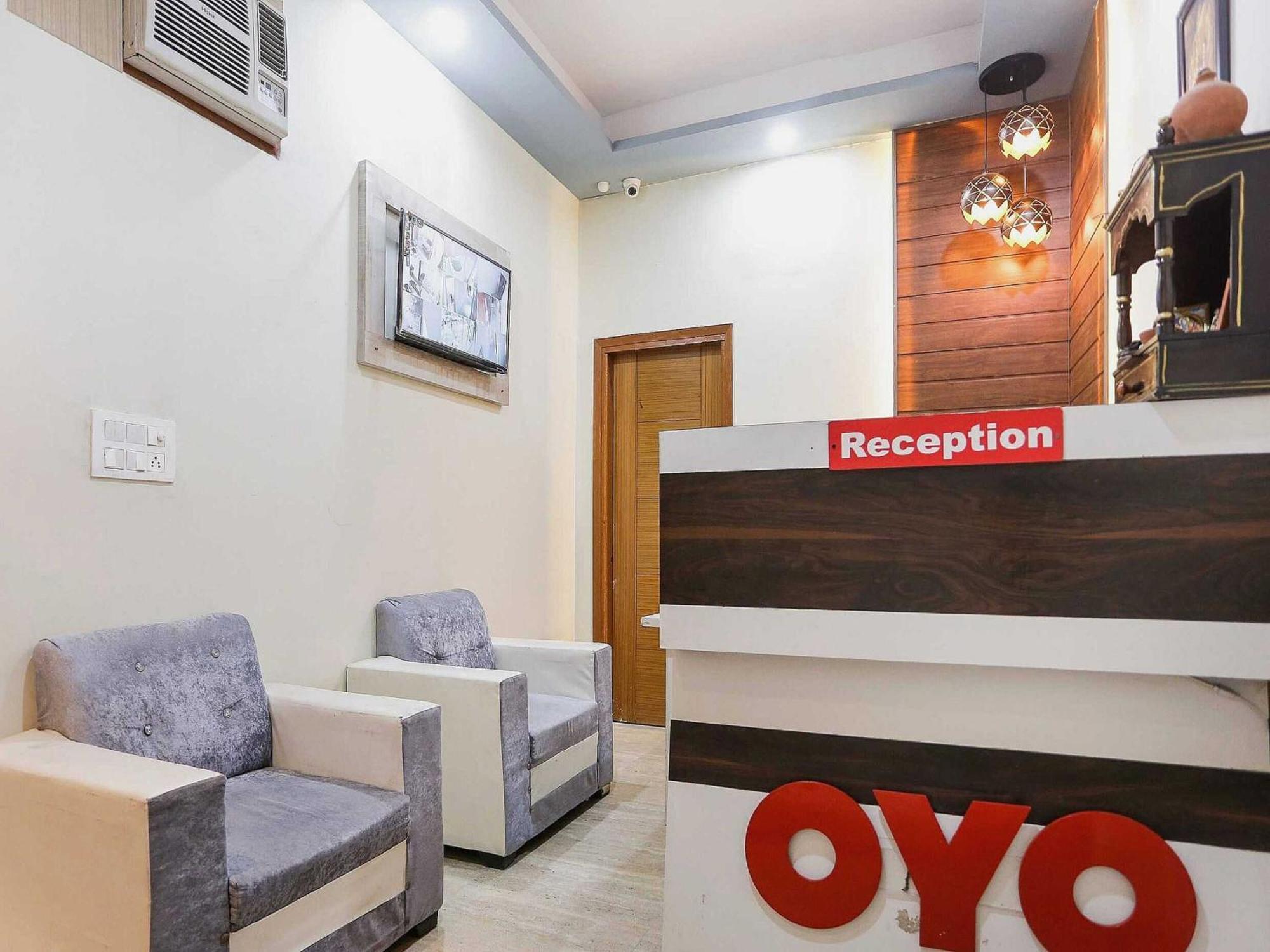 Hotel O Hotel Paradise Indraprastha Kültér fotó